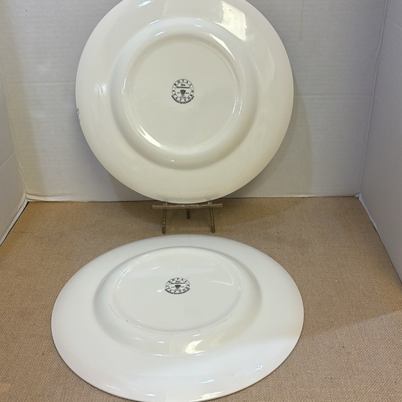 Pair of Royal Stafford Toile Dinner Plates - Picture 5 of 7